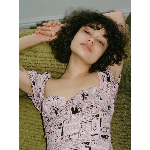 ❌[SOLD]❌Réalisation Par The Venus || Newspaper 📰 - Picture 2 of 16